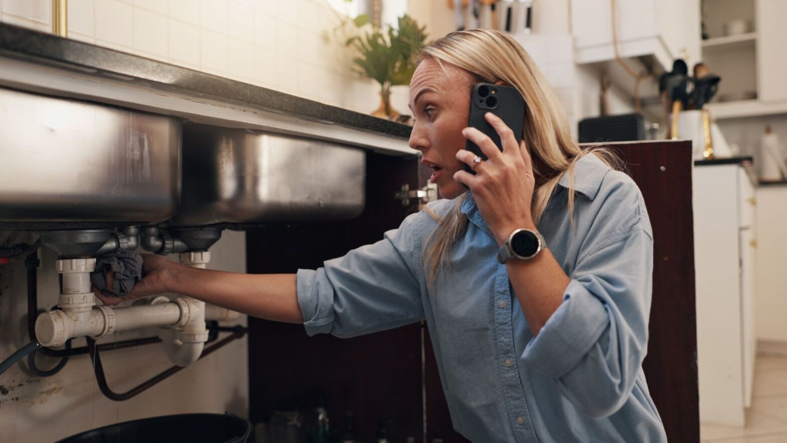 Featured image for post: 5 Signs You Have a Plumbing Emergency (And What to Do Now)