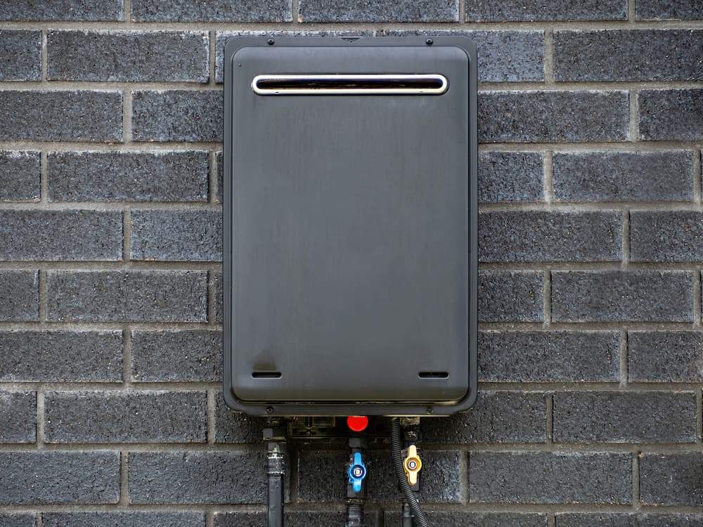 Featured image for post: Benefits of a Tankless Water Heater in Woodbridge, VA